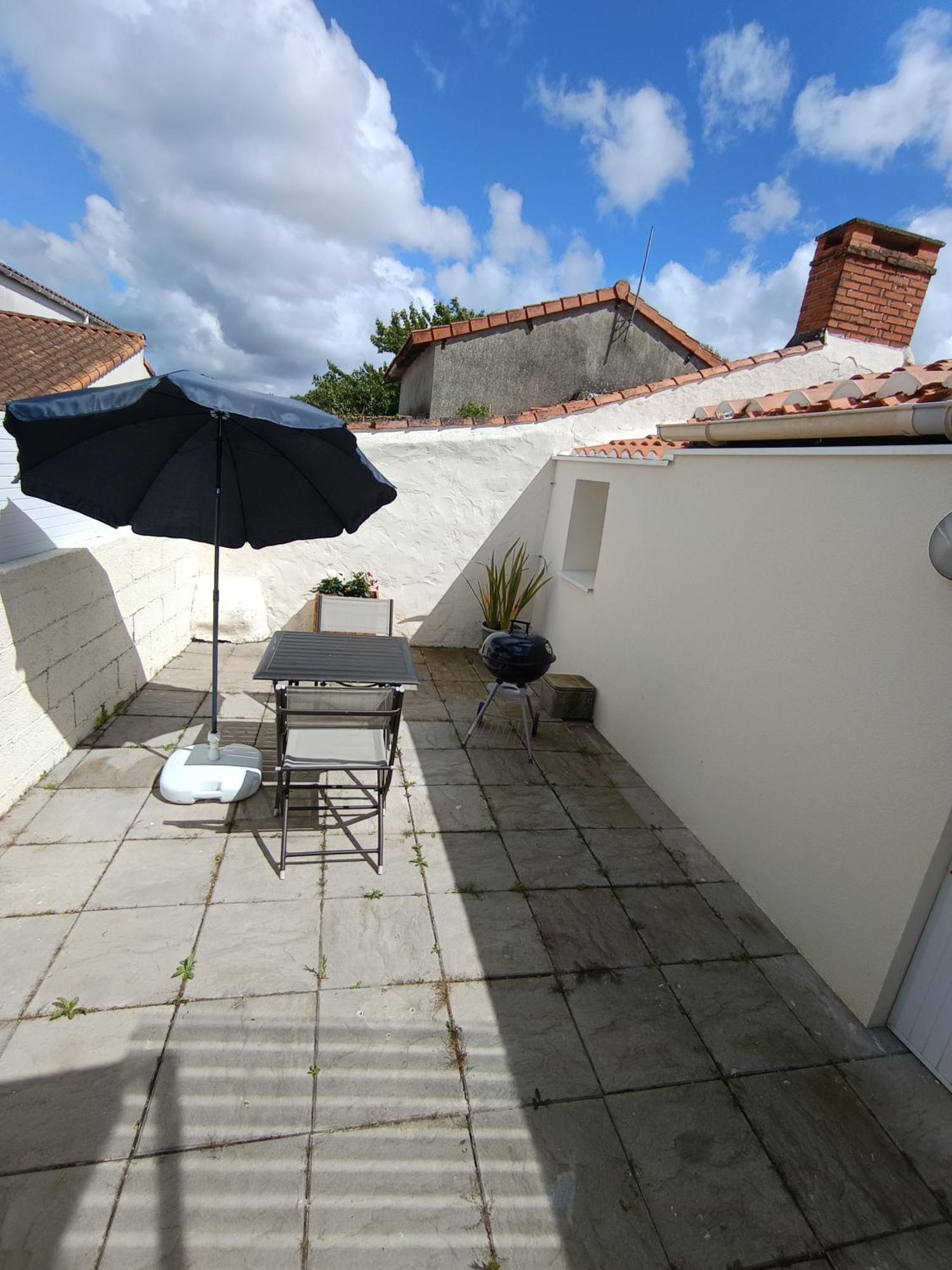 Maison De Ville L'Aiguillon-sur-Vie Exterior photo